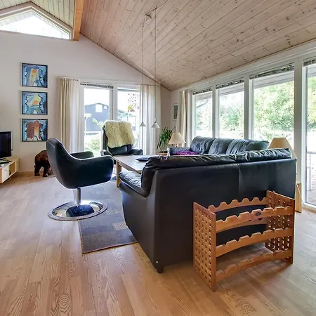 펜션 Three-bedroom Holiday In Hals